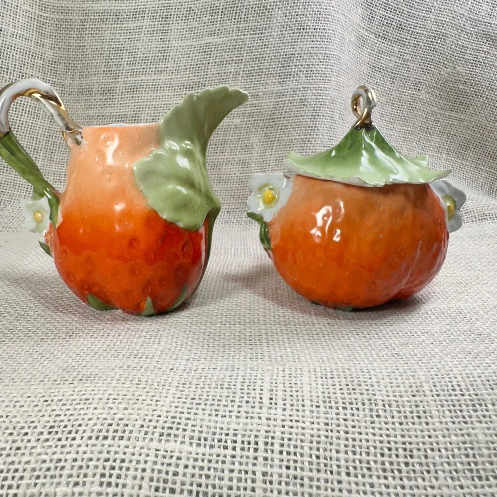 Royal Bayreuth Strawberry Creamer Sugar Bowl Set Vintage Porcelain Figural READ